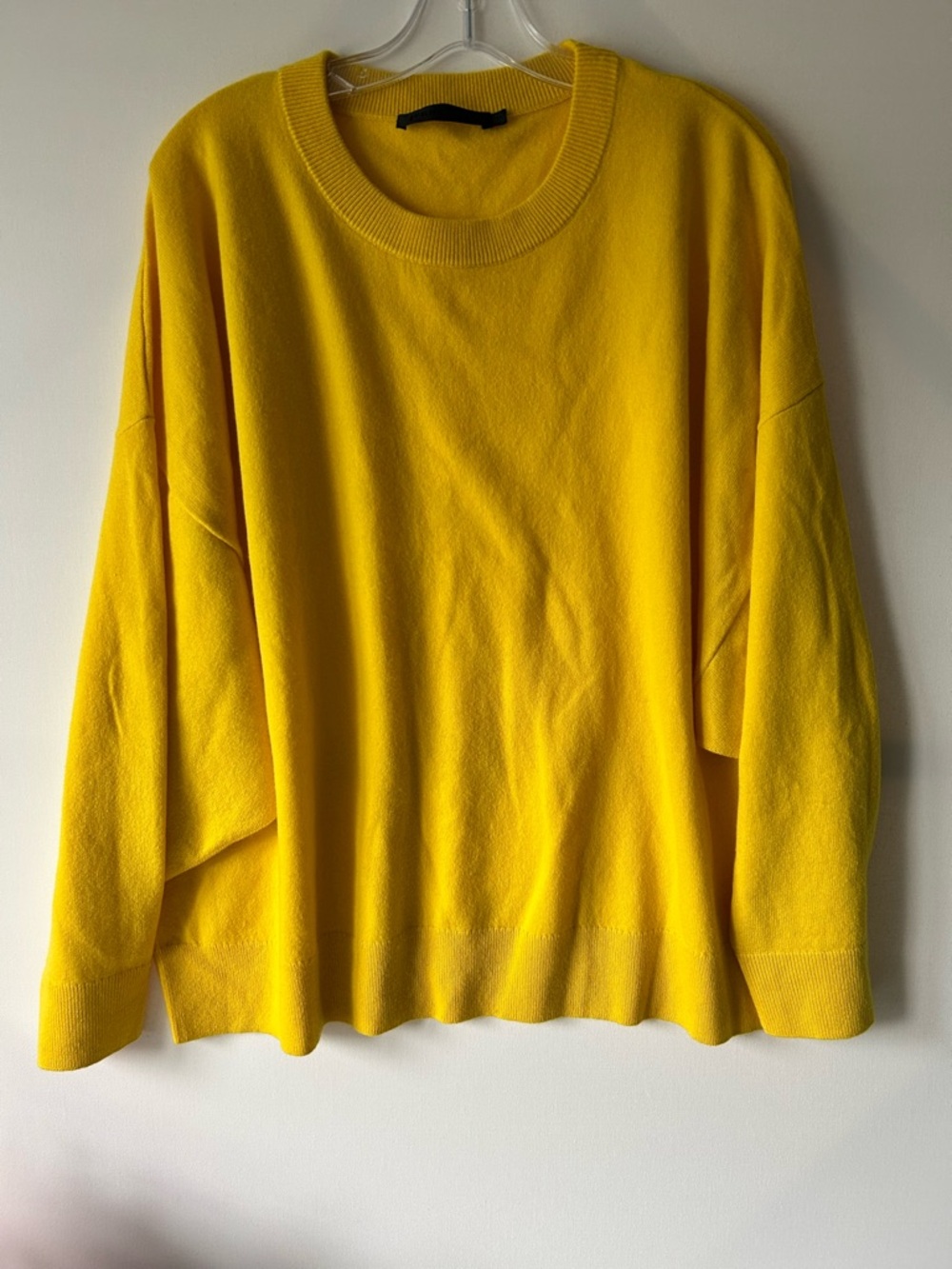 Jenni Kayne Sunny Yellow 100% cashmere Crewneck Sweater - Picture 6 of 9